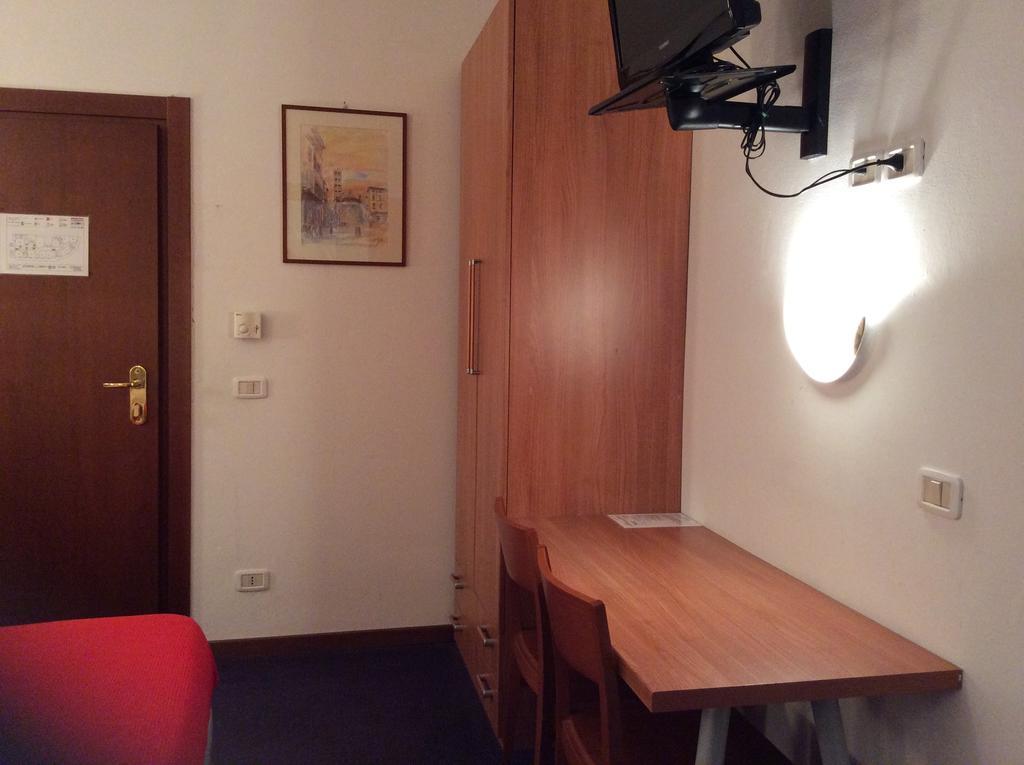 Hotel San Marco Арецо Стая снимка
